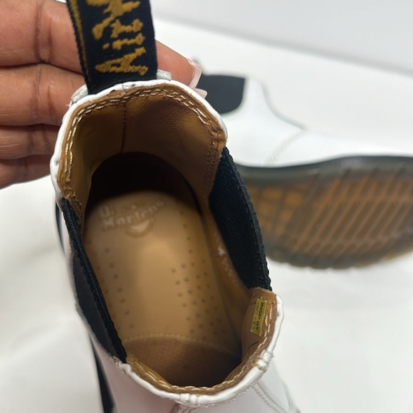 Dr. Martens White Slip On Chelsea Chunky Combat Smooth Leather Round Toe Boots - Picture 11 of 14